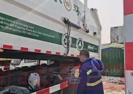 城市“美容師”：疫情不止，我們不散